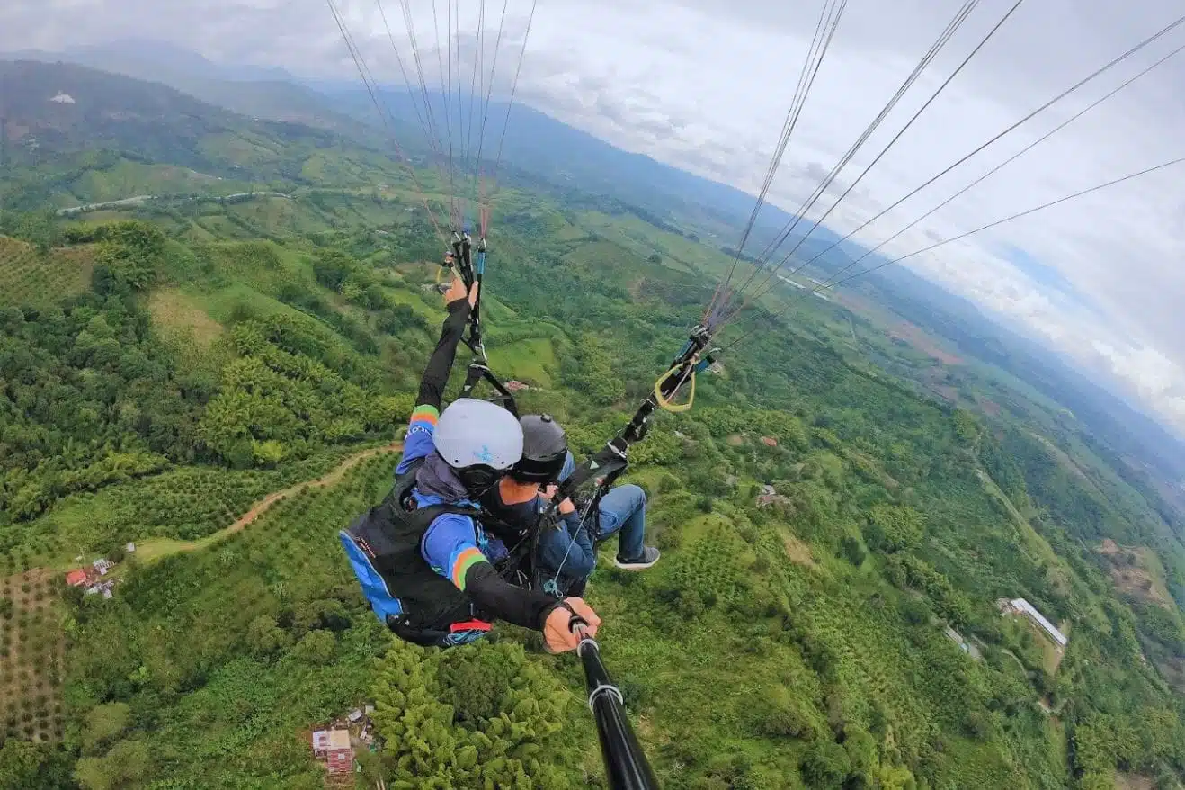Parapente en buena vista quindio