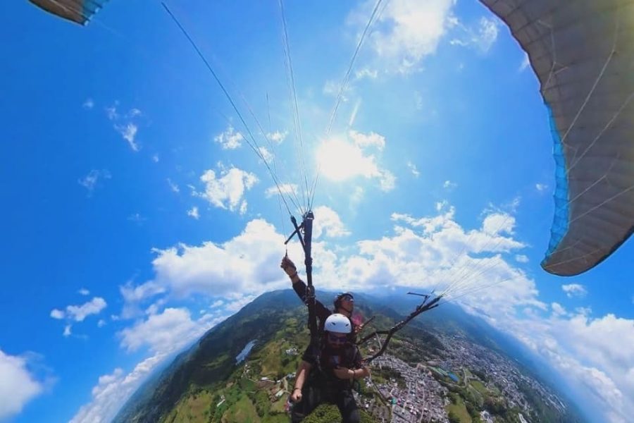 Parapente en buena vista quindio