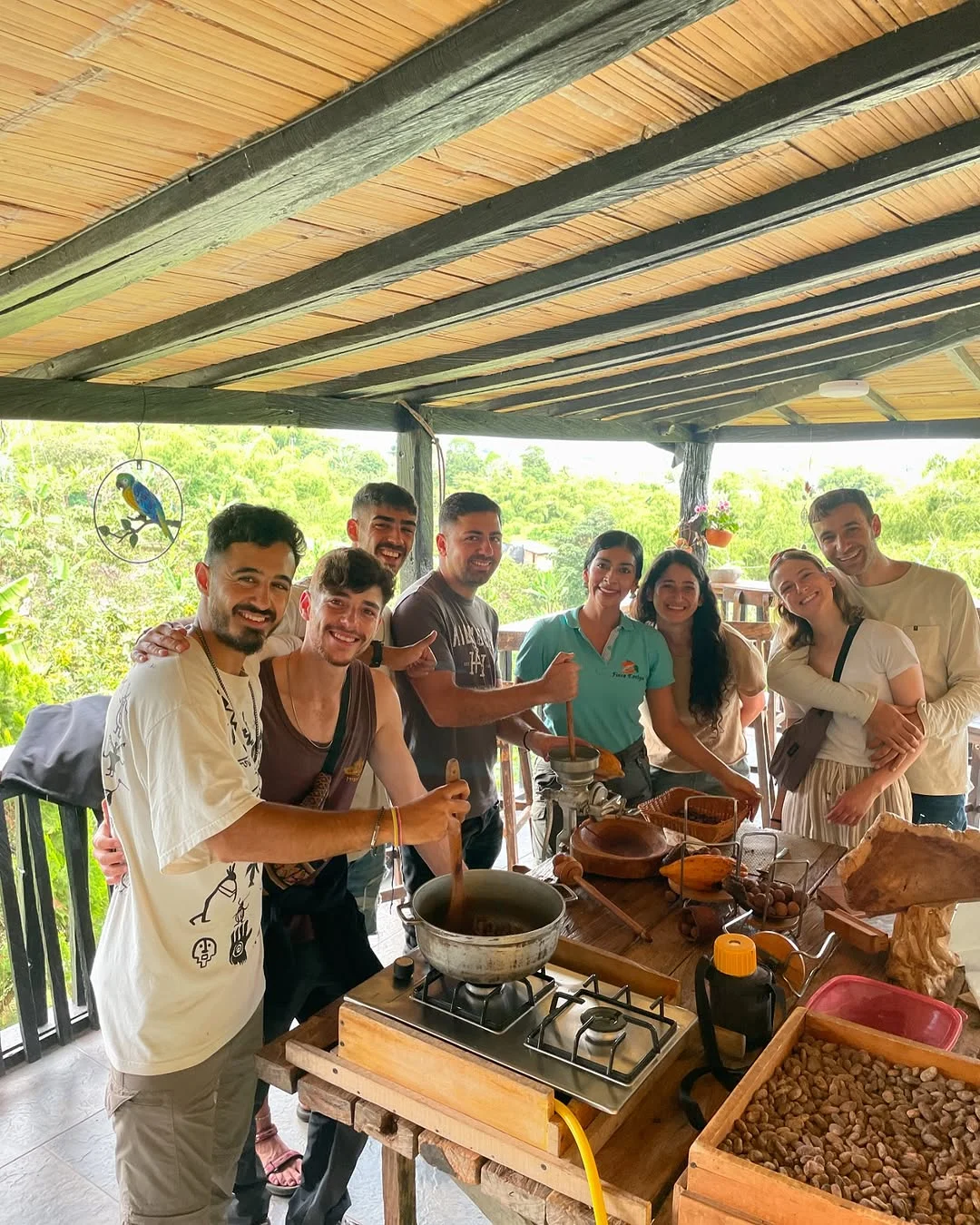 Tour Pasadía de Cacao y finca cafetera en Salento: Experiencia Inmersiva